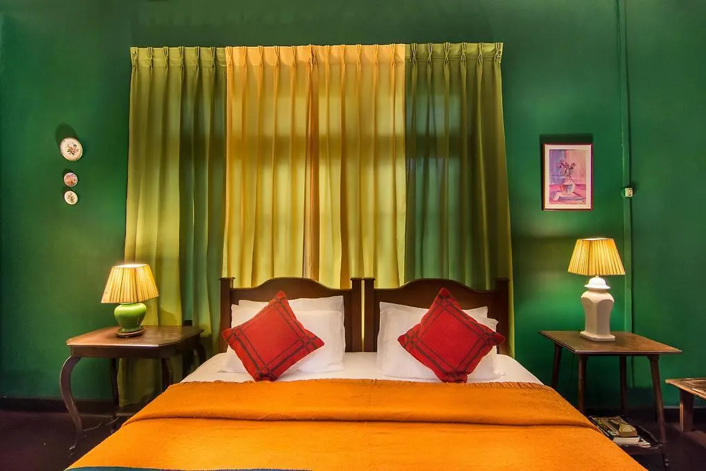 The Kandyan Manor By Bhathiya & Suzy Alloggio in famiglia Kandy