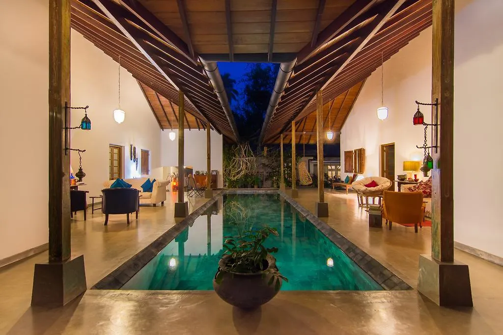 The Kandyan Manor By Bhathiya & Suzy