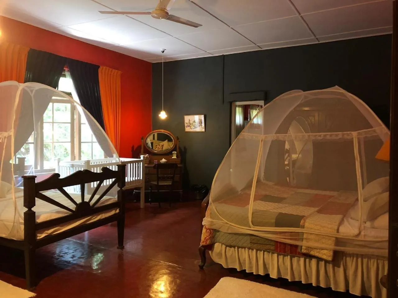 The Kandyan Manor By Bhathiya & Suzy Alloggio in famiglia
